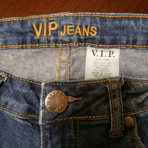VIP Rip n Repair Distressed Jeans - Picture 5 of 5